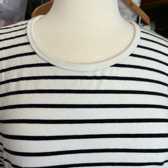 Striped Black and White Top - Picture 3 of 7